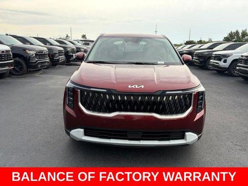 Flare Red 2025 Kia Carnival LXS