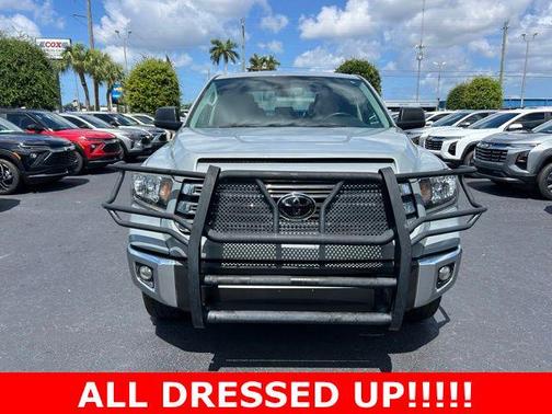Cement 2021 Toyota Tundra SR5