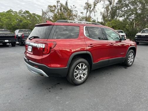 2022 GMC Acadia FWD SLT