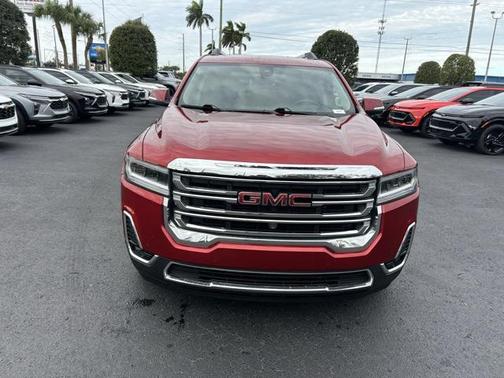 2022 GMC Acadia FWD SLT