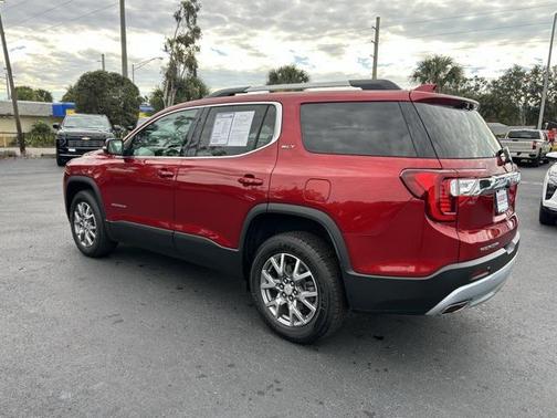 2022 GMC Acadia FWD SLT