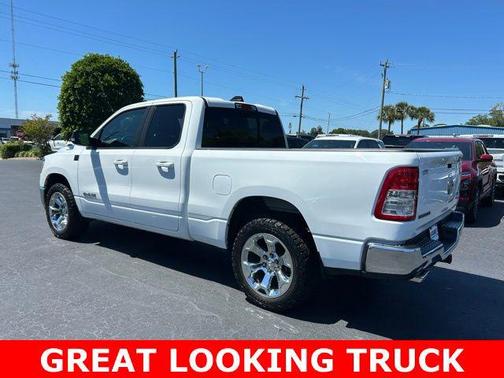 Bright White Clearcoat 2022 RAM 1500 Big Horn/Lone Star