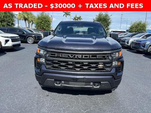 2022 Chevrolet Silverado 1500 Custom