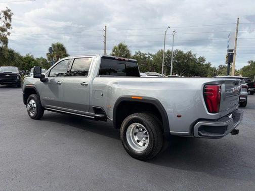 Sterling Metallic 2025 GMC Sierra 3500 Denali