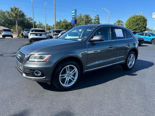 Monsoon Gray Metallic 2015 Audi Q5 2.0T Premium Plus
