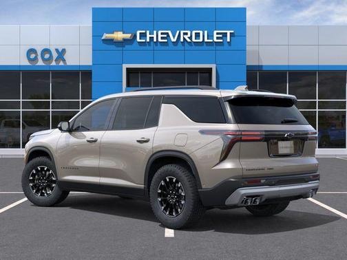 Sandstone Gray 2026 Chevrolet Traverse AWD Z71