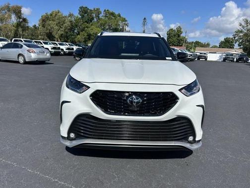 2025 Toyota Highlander XSE