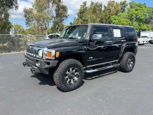 2006 Hummer H3 Base