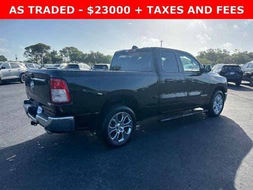 Diamond Black Crystal Pearlcoat 2021 RAM 1500 Big Horn/Lone Star