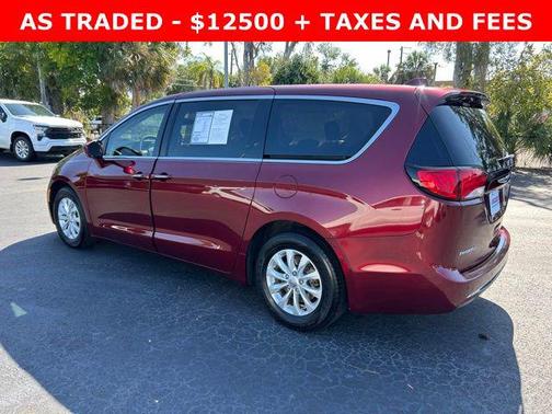 Velvet Red Pearlcoat 2018 Chrysler Pacifica Touring Plus