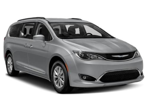 Velvet Red Pearlcoat 2018 Chrysler Pacifica Touring Plus