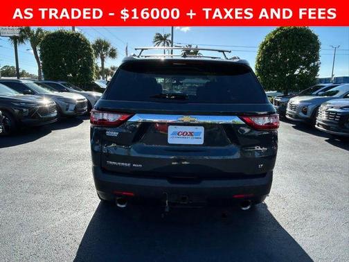 Graphite Metallic 2020 Chevrolet Traverse LT Cloth