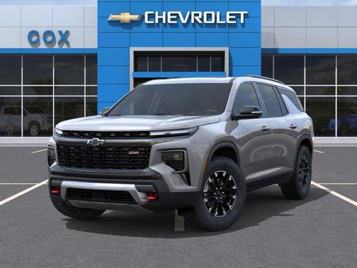Sterling Gray Metallic 2026 Chevrolet Traverse AWD Z71