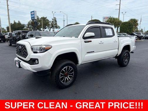 Super White 2021 Toyota Tacoma TRD Sport