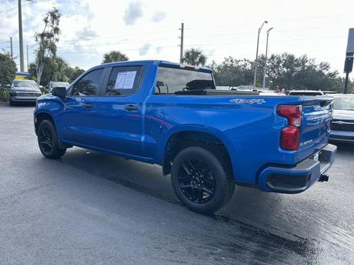 2022 Chevrolet Silverado 1500 Custom