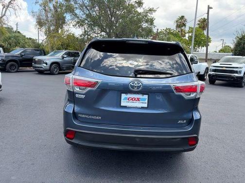 Shoreline Mist 2015 Toyota Highlander XLE