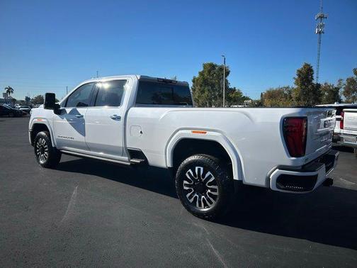 2025 GMC Sierra 2500 Denali Ultimate