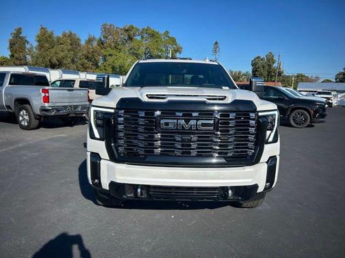 2025 GMC Sierra 2500 Denali Ultimate