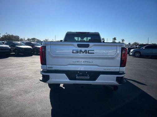 2025 GMC Sierra 2500 Denali Ultimate