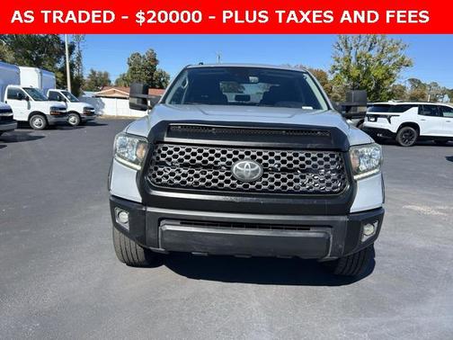 2018 Toyota Tundra SR5