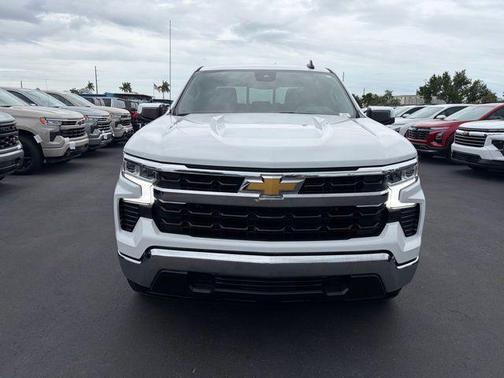 Summit White 2024 Chevrolet Silverado 1500 LT