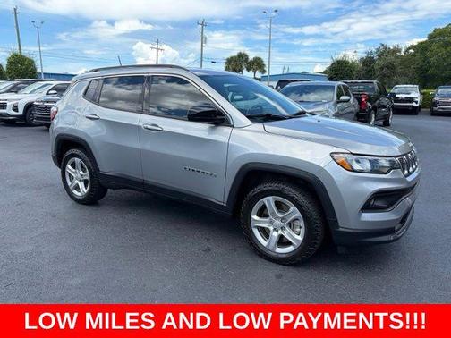 Billet Silver Metallic Clearcoat 2023 Jeep Compass Latitude