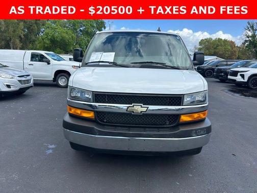 Summit White 2022 Chevrolet Express 2500 Work Van