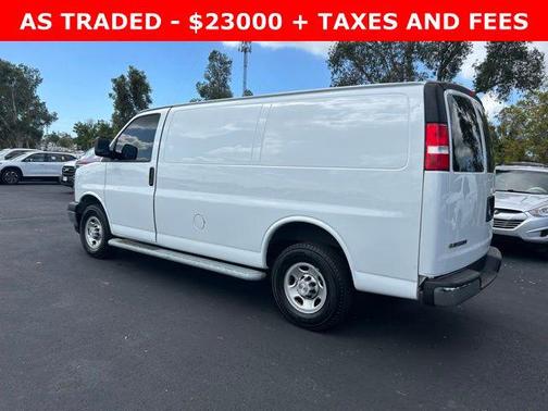 2022 Chevrolet Express 2500 RWD 2500 Regular Wheelbase WT
