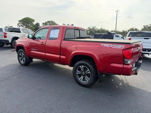 Barcelona Red Metallic 2016 Toyota Tacoma TRD Sport