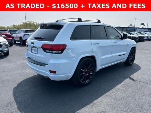 2021 Jeep Grand Cherokee Laredo