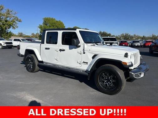 2021 Jeep Gladiator Sport S