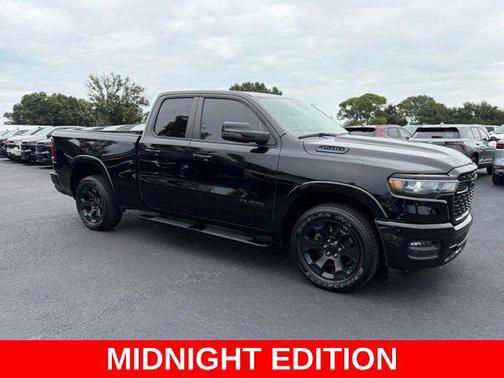 Diamond Black Crystal Pearlcoat 2025 RAM 1500 Big Horn/Lone Star