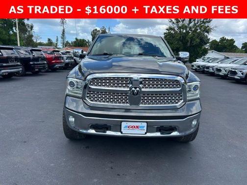 Granite Crystal Metallic Clearcoat 2016 RAM 1500 Laramie
