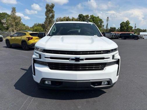 Summit White 2019 Chevrolet Silverado 1500 RST