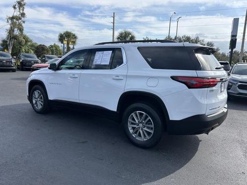 2022 Chevrolet Traverse LT Leather
