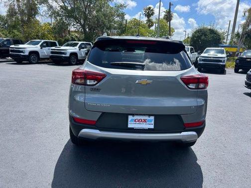 Sterling Gray Metallic 2024 Chevrolet Trailblazer LT