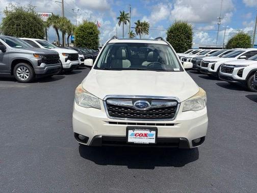 Satin White Pearl 2014 Subaru Forester 2.5i Limited