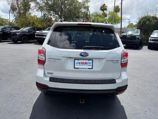 Satin White Pearl 2014 Subaru Forester 2.5i Limited