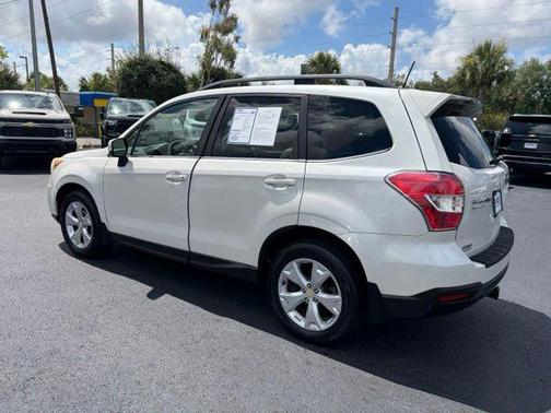 Satin White Pearl 2014 Subaru Forester 2.5i Limited