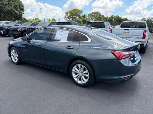 Shadow Gray Metallic 2019 Chevrolet Malibu LT