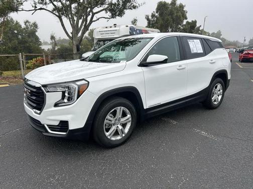 2024 GMC Terrain SLE