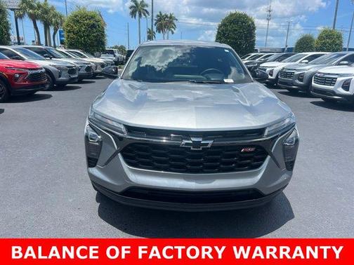 Sterling Gray Metallic 2024 Chevrolet Trax FWD 1RS