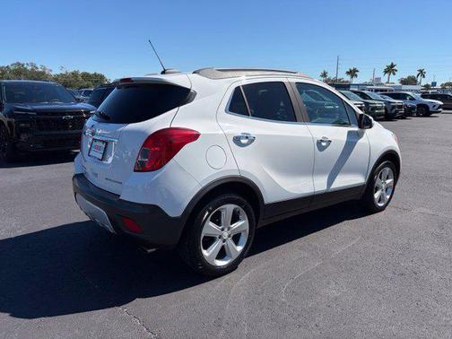 Summit White 2016 Buick Encore Base