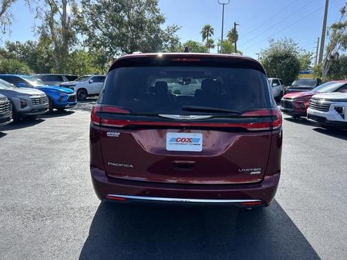 2022 Chrysler Pacifica Limited