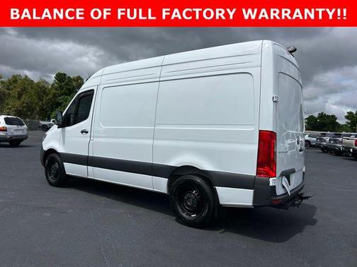 2024 Mercedes-Benz Sprinter 2500 Crew 144 WB