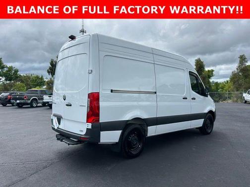2024 Mercedes-Benz Sprinter 2500 Crew 144 WB