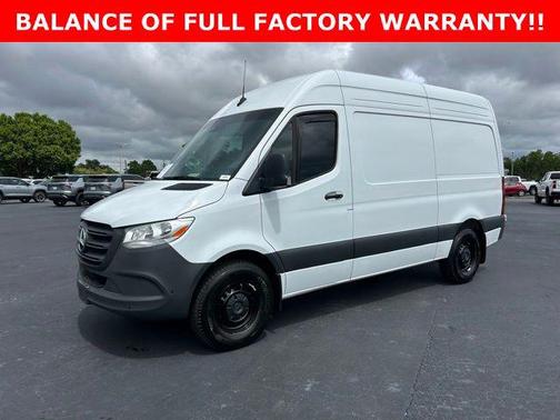 2024 Mercedes-Benz Sprinter 2500 Crew 144 WB