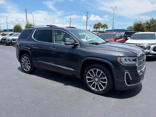 Hunter Metallic 2022 GMC Acadia Denali