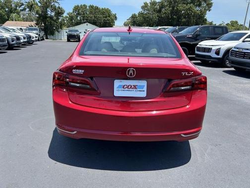 2017 Acura TLX w/Technology Package