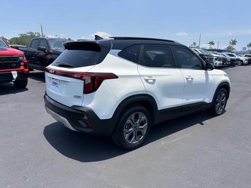 2024 Kia Seltos S